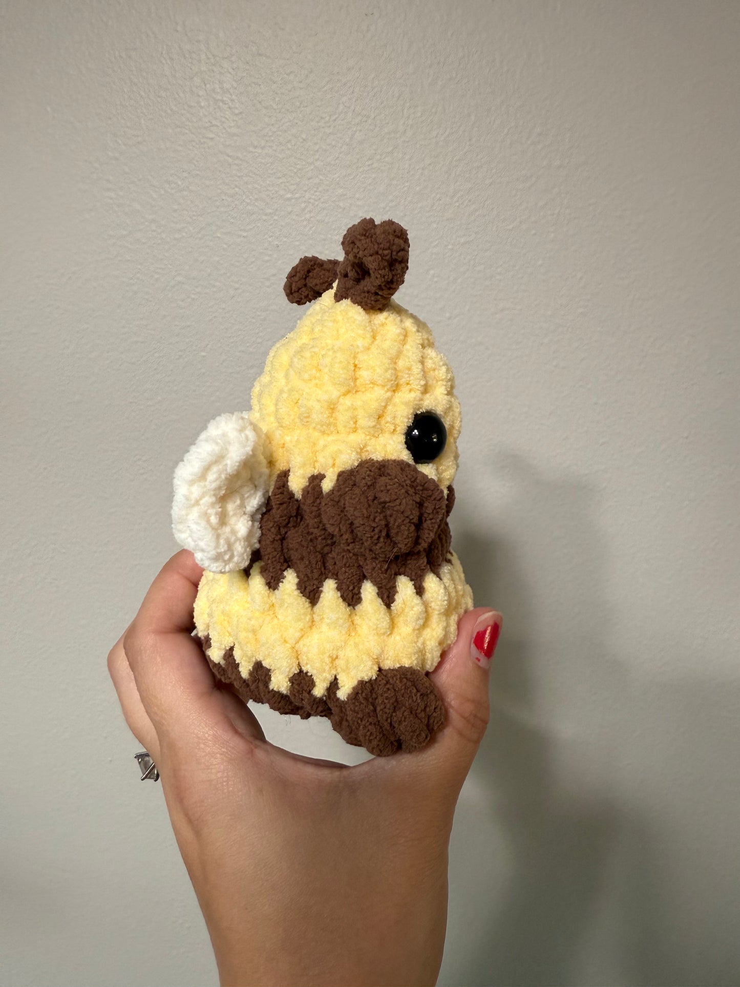 Sitting Bee
